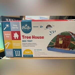 Pacific Play Tents Tree House Indoor Play Tent -  Full Size Mattress